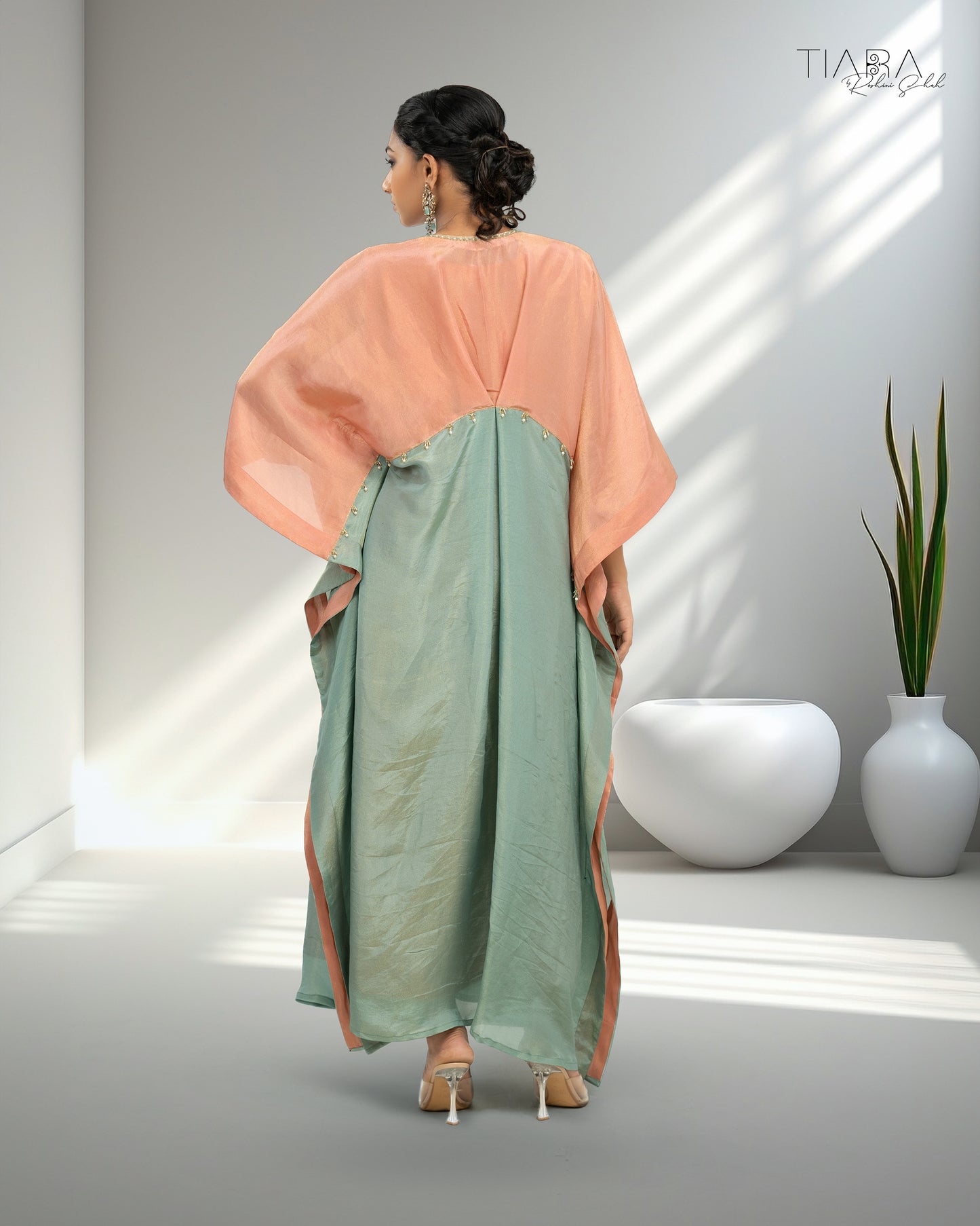 Kaari -  Kaftan (Pink & Green)