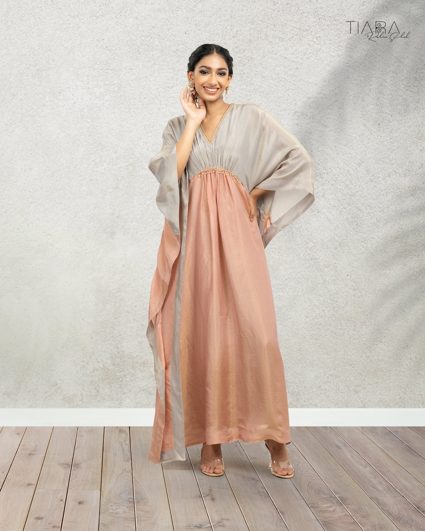 Kaari -  Kaftan (Pink & Grey)