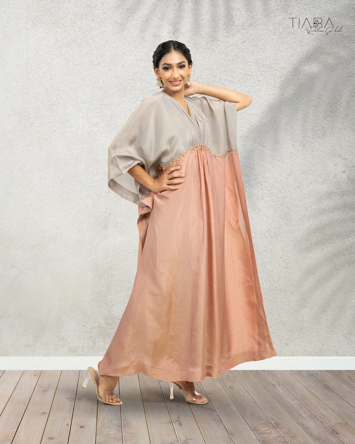 Kaari -  Kaftan (Pink & Grey)